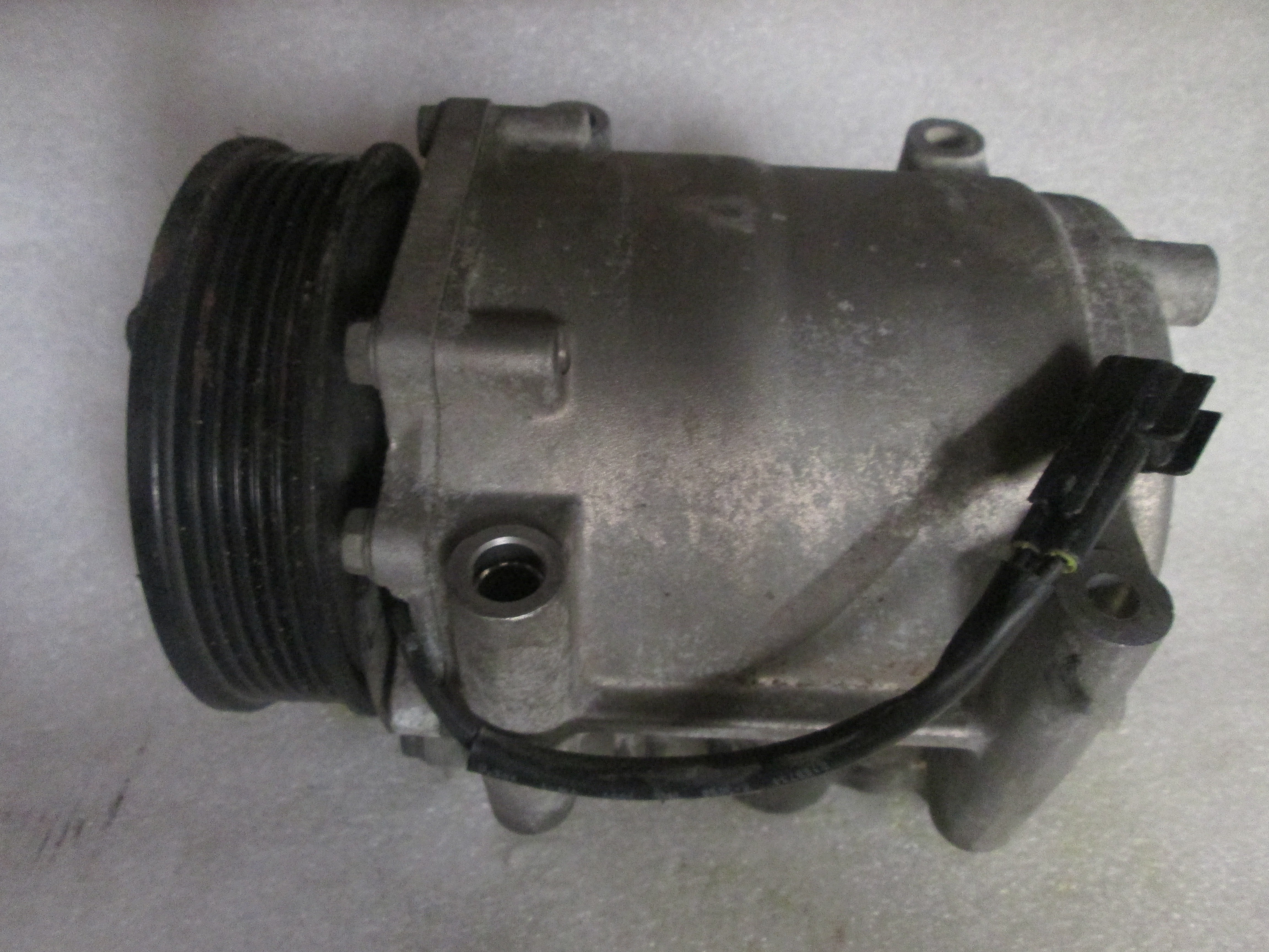 Air-Conditioner Compressor OEM FORD FORD FIESTA (09/2008 - 11/2012)    Year  spare part used