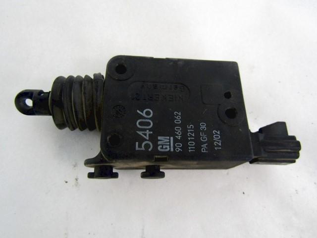 TRUNK LID LOCK OEM N. 90460062 SPARE PART USED CAR OPEL ASTRA G T98 5P/3P/SW (1998 - 2003)  DISPLACEMENT DIESEL 1,7 YEAR OF CONSTRUCTION 2002