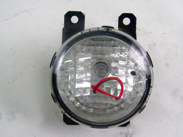 FOG LIGHT RIGHT  OEM N. 8324A014 SPARE PART USED CAR MITSUBISHI SPACE STAR A0A (DAL 2012)  DISPLACEMENT BENZINA 1,3 YEAR OF CONSTRUCTION 2014