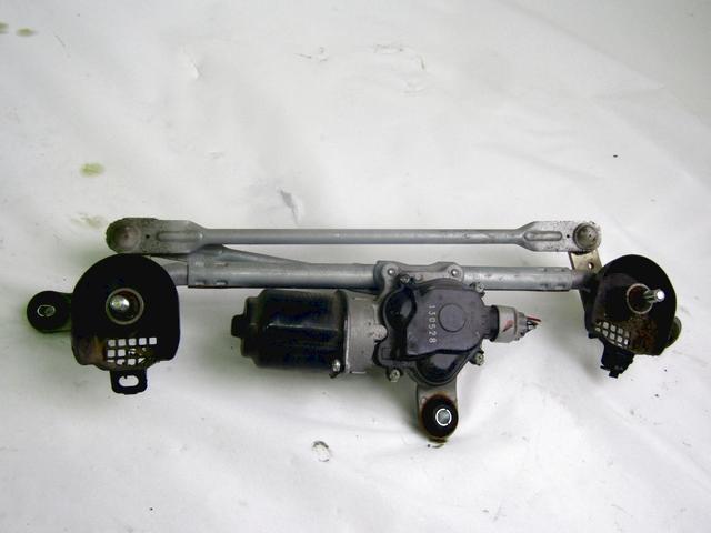 WINDSHIELD WIPER MOTOR OEM N. 8251A056 SPARE PART USED CAR MITSUBISHI SPACE STAR A0A (DAL 2012)  DISPLACEMENT BENZINA 1,3 YEAR OF CONSTRUCTION 2014