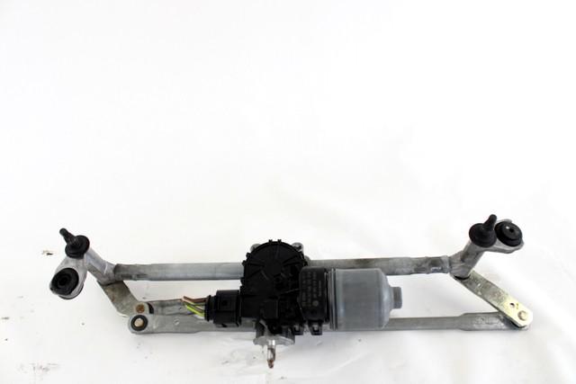 WINDSHIELD WIPER MOTOR OEM N. 6R1955119A SPARE PART USED CAR VOLKSWAGEN POLO 6R1 6C1 (06/2009 - 02/2014)  DISPLACEMENT BENZINA 1,2 YEAR OF CONSTRUCTION 2013
