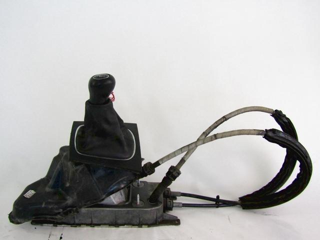 MANUAL GEAR LEVER MECHANISM OEM N. 1K0711049AJ SPARE PART USED CAR AUDI A3 MK2 8P 8PA 8P1 (2003 - 2008) DISPLACEMENT DIESEL 1,9 YEAR OF CONSTRUCTION 2003