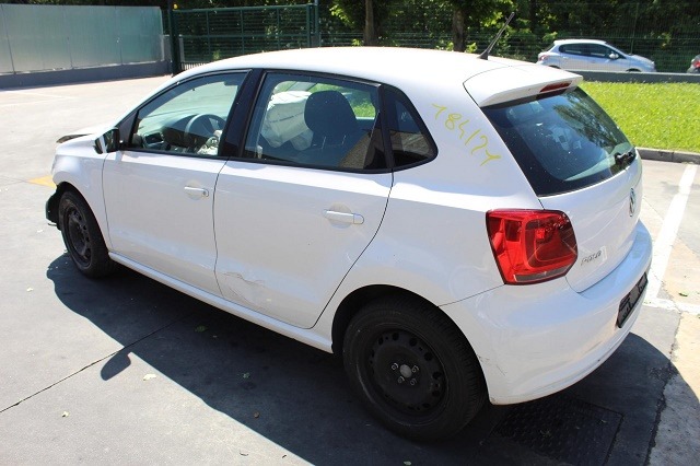 VOLKSWAGEN POLO 1.2 D 55KW 5M 5P (2011) RICAMBI IN MAGAZZINO