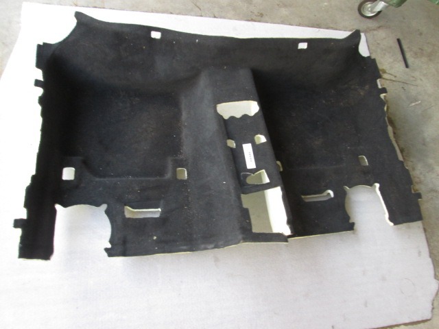 FLOOR COVERING OEM N. 51477267437 SPARE PART USED CAR BMW SERIE 3 F30/F31 BER/SW (DAL 2012) DISPLACEMENT 20 DIESEL YEAR OF CONSTRUCTION 2013