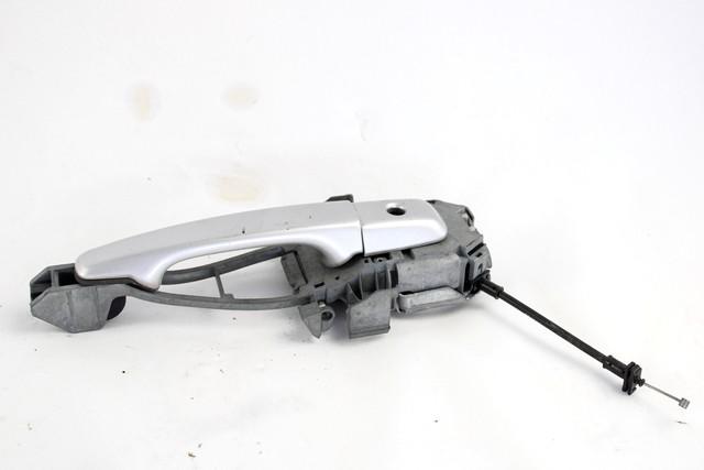 LEFT FRONT DOOR HANDLE OEM N. 39879658 SPARE PART USED CAR VOLVO V50 545 (2004 - 05/2007)  DISPLACEMENT DIESEL 2 YEAR OF CONSTRUCTION 2006