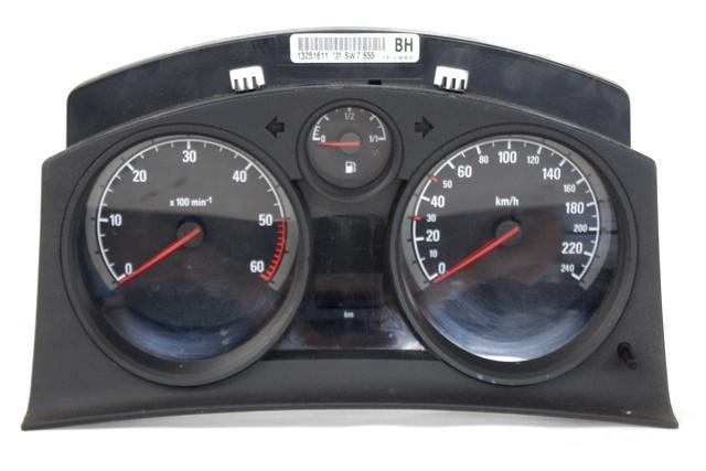 INSTRUMENT CLUSTER / INSTRUMENT CLUSTER OEM N. 13251611 SPARE PART USED CAR OPEL ASTRA H A04 L48 L08 L35 L67 R 5P/3P/SW (2007 - 2009)  DISPLACEMENT DIESEL 1,7 YEAR OF CONSTRUCTION 2007