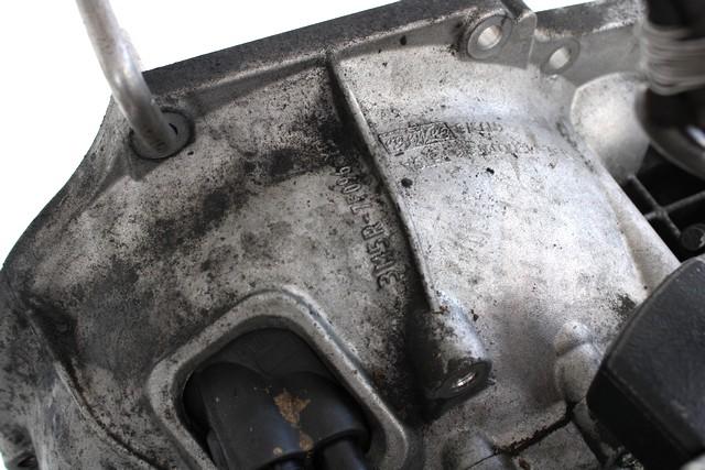 MANUAL TRANSMISSION OEM N. 3M5R-7F096-YF CAMBIO MECCANICO SPARE PART USED CAR VOLVO V50 545 R (2007 - 2012)  DISPLACEMENT DIESEL 1,6 YEAR OF CONSTRUCTION 2009