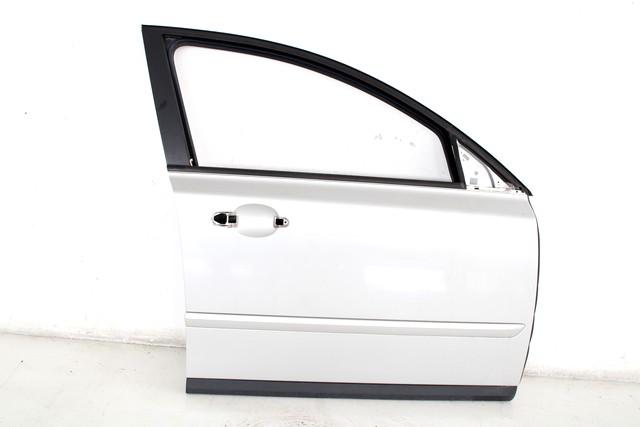 DOOR PASSENGER DOOR RIGHT FRONT . OEM N. 31218563 SPARE PART USED CAR VOLVO V50 545 R (2007 - 2012)  DISPLACEMENT DIESEL 1,6 YEAR OF CONSTRUCTION 2009