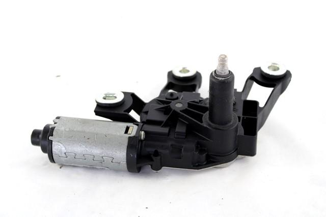 REAR WIPER MOTOR OEM N. 2S61-A17K441-AC SPARE PART USED CAR FORD FIESTA JH JD MK5 R (2005 - 2008)  DISPLACEMENT DIESEL 1,4 YEAR OF CONSTRUCTION 2006