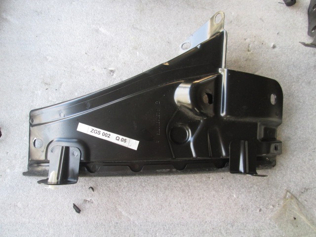 INNER LINING / TAILGATE LINING OEM N. A2306300805 ORIGINAL PART ESED MERCEDES CLASSE SL R230 (2001 - 2008) BENZINA 50  YEAR OF CONSTRUCTION 2001
