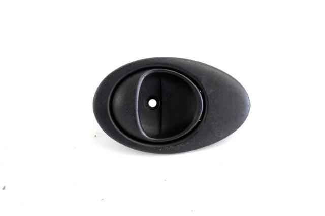 DOOR HANDLE INSIDE OEM N. 96563305 SPARE PART USED CAR DAEWOO MATIZ KLYA (1998 - 2004)  DISPLACEMENT BENZINA 0,8 YEAR OF CONSTRUCTION 2002