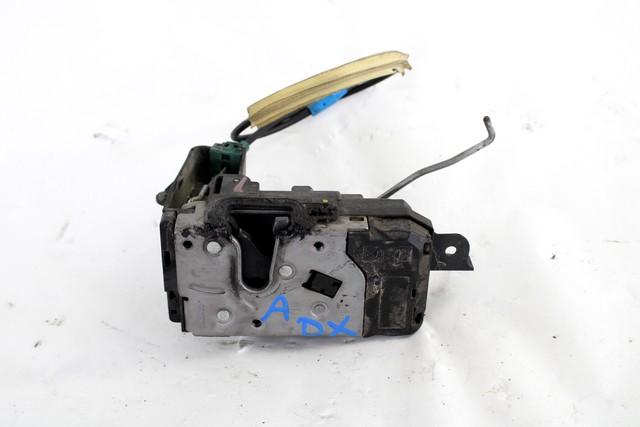 CENTRAL LOCKING OF THE RIGHT FRONT DOOR OEM N. 13210749 SPARE PART USED CAR OPEL ZAFIRA B A05 M75 (2005 - 2008)  DISPLACEMENT BENZINA/METANO 1,6 YEAR OF CONSTRUCTION 2007