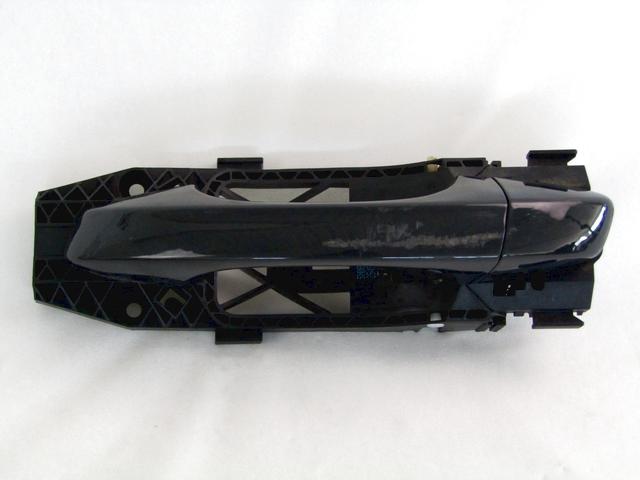 LEFT REAR EXTERIOR HANDLE OEM N. 5G0837205NGRU SPARE PART USED CAR VOLKSWAGEN T-ROC A11 (DAL 2017)   DISPLACEMENT DIESEL 2 YEAR OF CONSTRUCTION 2017