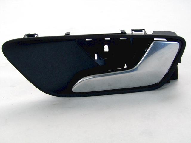 DOOR HANDLE INSIDE OEM N. H1BB-A22600-BGW SPARE PART USED CAR FORD PUMA MK2 (DAL 2019) DISPLACEMENT BENZINA 1 YEAR OF CONSTRUCTION 2020
