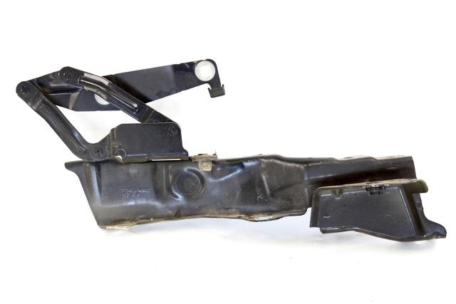 ENGINE HOOD HINGE OEM N. 8200115494 SPARE PART USED CAR RENAULT SCENIC/GRAND SCENIC JM0/1 MK2 (2003 - 2009)  DISPLACEMENT BENZINA 1,6 YEAR OF CONSTRUCTION 2003