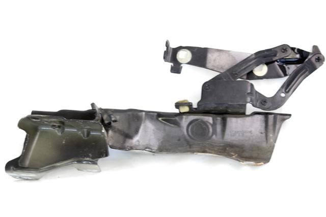 ENGINE HOOD HINGE OEM N. 8200115496 SPARE PART USED CAR RENAULT SCENIC/GRAND SCENIC JM0/1 MK2 (2003 - 2009)  DISPLACEMENT BENZINA 1,6 YEAR OF CONSTRUCTION 2003