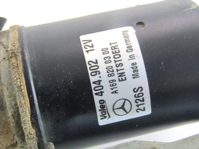 WINDSHIELD WIPER MOTOR OEM N. A1698200300 SPARE PART USED CAR MERCEDES CLASSE A W169 5P C169 3P (2004 - 04/2008)  DISPLACEMENT BENZINA 1,5 YEAR OF CONSTRUCTION 2006