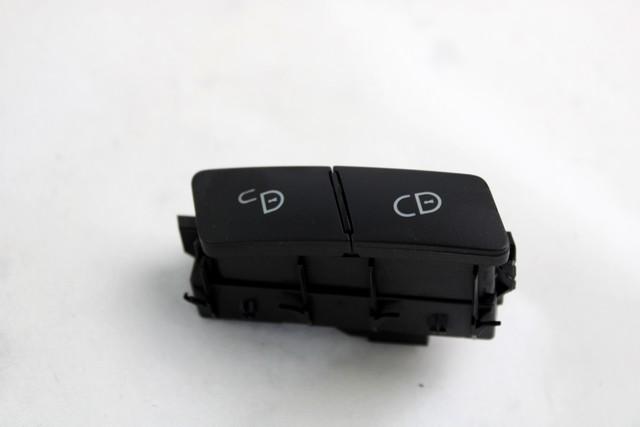 VARIOUS SWITCHES OEM N. A2048706410 SPARE PART USED CAR MERCEDES CLASSE C W204 BER/SW (2007 - 2011)  DISPLACEMENT DIESEL 2,2 YEAR OF CONSTRUCTION 2007