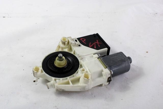 REAR DOOR WINDOW MOTOR OEM N. 29956 MOTORINO ALZACRISTALLO PORTA POSTERIORE SPARE PART USED CAR RENAULT MEGANE MK3 BZ0/1 B3 DZ0/1 KZ0/1 BER/SPORTOUR/ESTATE (2009 - 2015)  DISPLACEMENT DIESEL 1,5 YEAR OF CONSTRUCTION 2009