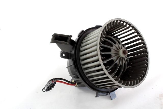 BLOWER UNIT OEM N. 8K1820021C SPARE PART USED CAR AUDI Q5 8R B8 (10/2008 - 06/2012)  DISPLACEMENT DIESEL 3 YEAR OF CONSTRUCTION 2011