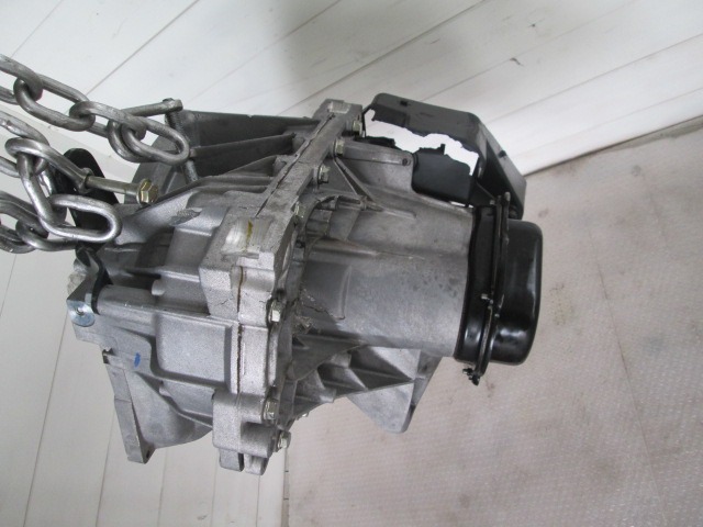 MANUAL TRANSMISSION OEM N. 30841 Cambio meccanico ORIGINAL PART ESED FORD FIESTA (09/2008 - 11/2012) DIESEL 14  YEAR OF CONSTRUCTION 2009
