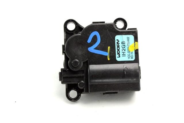 SET SMALL PARTS F AIR COND.ADJUST.LEVER OEM N. D332-ATBAA02 SPARE PART USED CAR HYUNDAI I30 GD MK2 (2011 - 2017) DISPLACEMENT BENZINA 1,6 YEAR OF CONSTRUCTION 2013