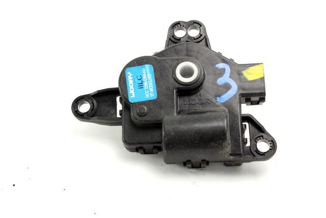 SET SMALL PARTS F AIR COND.ADJUST.LEVER OEM N. D332-EB9AA01 SPARE PART USED CAR HYUNDAI I30 GD MK2 (2011 - 2017) DISPLACEMENT BENZINA 1,6 YEAR OF CONSTRUCTION 2013