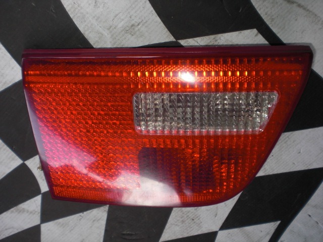 TAIL LIGHT, LEFT OEM N. 63217164485 SPARE PART USED CAR BMW SERIE X5 E53 LCI RESTYLING (2003 - 2007) DISPLACEMENT 30 DIESEL YEAR OF CONSTRUCTION 2003