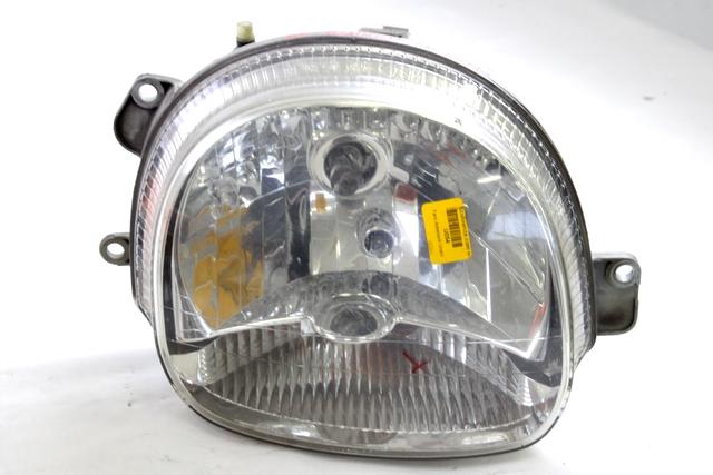 8200022890 FARO FANALE ANTERIORE DESTRO RENAULT TWINGO 1.2 5M B 3P 43KW (2001) RICAMBIO USATO 