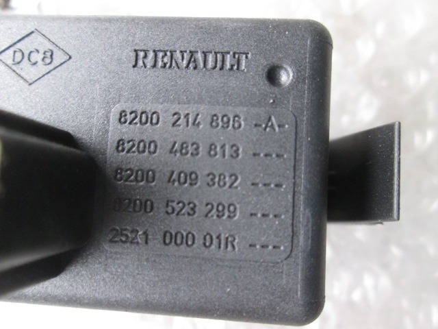 SWITCH HAZARD WARNING/CENTRAL LCKNG SYST OEM N. 8200214896 ORIGINAL PART ESED RENAULT CLIO (05/2009 - 2013) BENZINA 12  YEAR OF CONSTRUCTION 2010