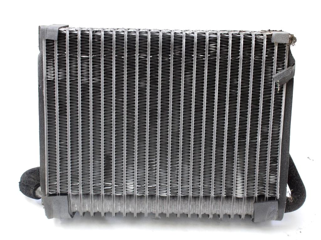 13175549 EVAPORATORE RADIATORE CLIMATIZZATORE CLIMA A/C OPEL ASTRA H 1.7 D 74KW 5M 5P (2005) RICAMBIO USATO 324336