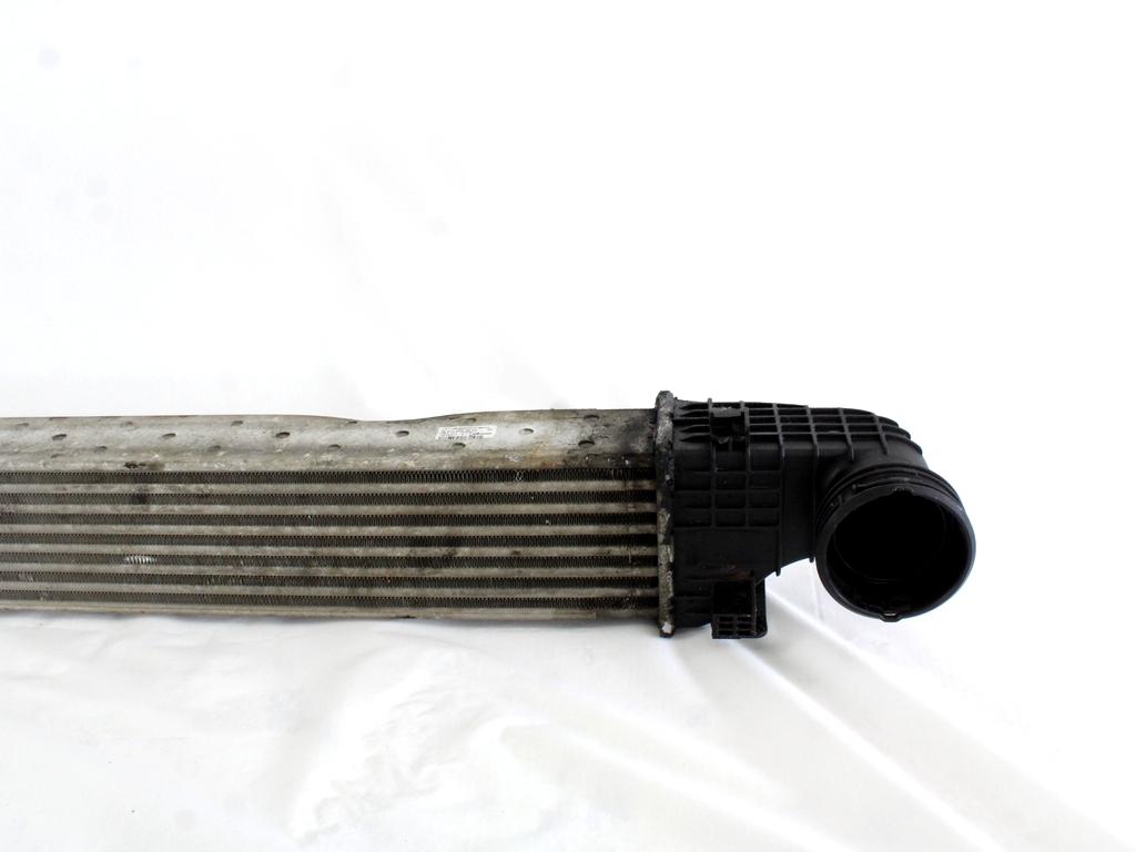 A2115003902 RADIATORE INTERCOOLER SCAMBIATORE ARIA/ARIA MERCEDES CLASSE CLS C219 320 CDI 3.0 D 165KW AUT 4P (2008) RICAMBIO USATO SUPPORTI DANNEGGIATI