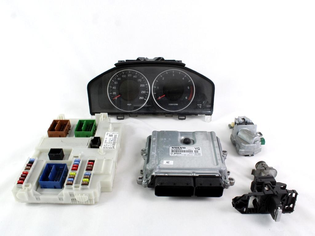 31336983 KIT ACCENSIONE AVVIAMENTO VOLVO XC60 2.0 D 120KW 6M 5P (2012) RICAMBIO USATO CENTRALINA MOTORE, QUADRO STRUMENTI, BLOCCHETTI CON CHIAVE 0281018414 31314511 CG9T-14C256-FA AH4N-15607-AE 28227917 AH4N-15607-AE 31340734 7G9N-3F880-DE 31343323AA