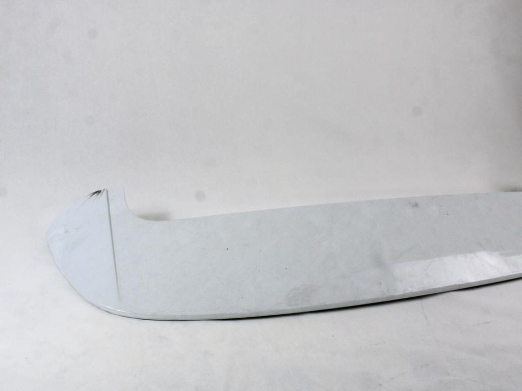 87210-J7000 SPOILER POSTERIORE KIA CEED 1.0 B 74KW 6M 5P (2021) RICAMBIO USATO LEGGERMENTE GRAFFIATO