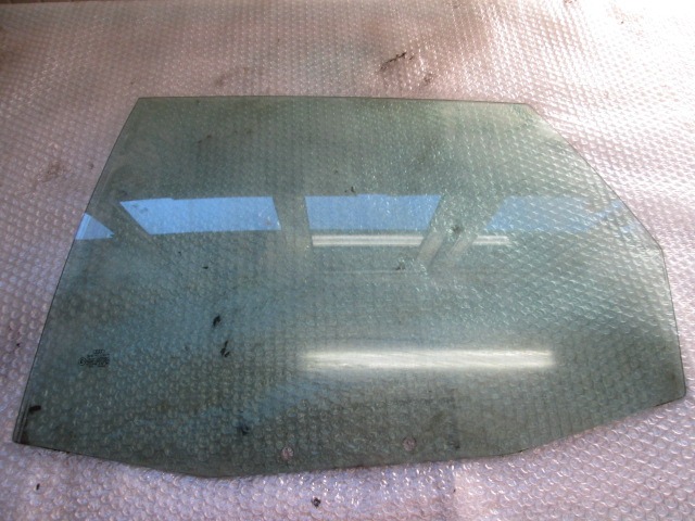 DOOR WINDOW, TINTED GLASS, REAR LEFT OEM N. 8L4845205 ORIGINAL PART ESED AUDI A3 8L 8L1 RESTYLING 3P/5P (2000 - 2003) DIESEL 19  YEAR OF CONSTRUCTION 2000