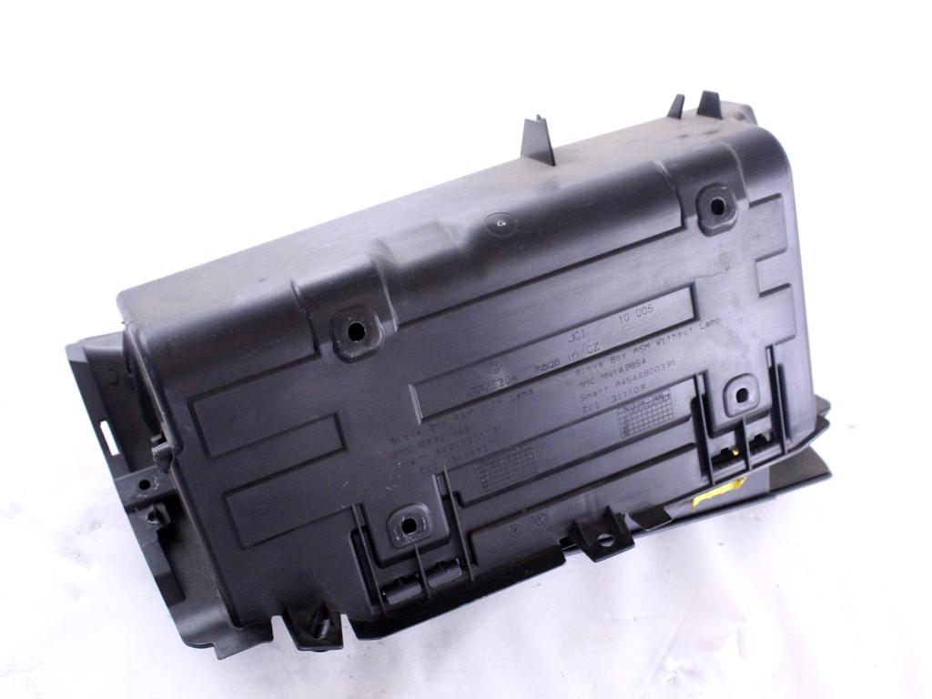 A4546800191 CASSETTO PORTAOGGETTI CRUSCOTTO LATO DESTRO SMART FORFOUR 1.1 B 55KW 5M 5P (2005) RICAMBIO USATO