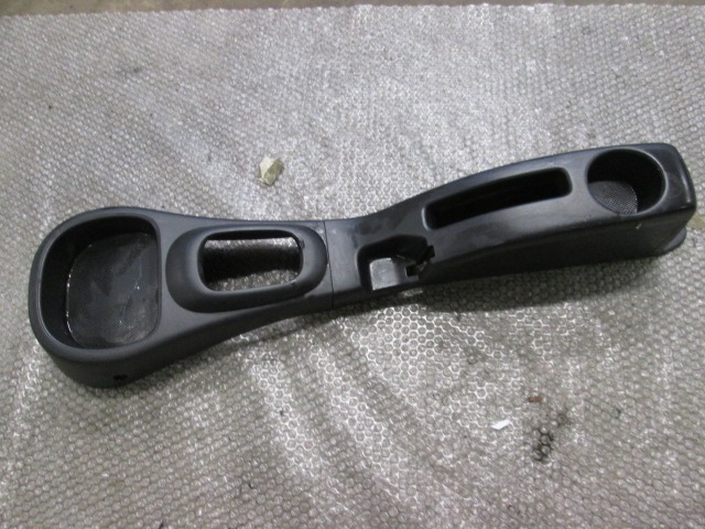 TUNNEL OBJECT HOLDER WITHOUT ARMREST OEM N. 58910B2041B0 ORIGINAL PART ESED DAIHATSU TREVIS MK2 (2004 - 2010) BENZINA 10  YEAR OF CONSTRUCTION 2009