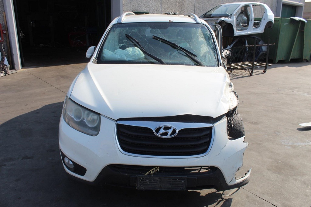 HYUNDAI SANTAFE 2.0 D 4X4 110KW 6M 5P (2011) RICAMBI IN MAGAZZINO