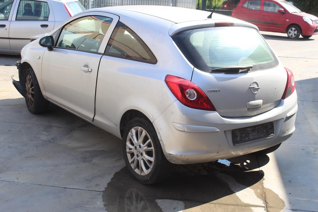 OPEL CORSA D 1.2 B 59KW 5M 3P (2009) RICAMBI IN MAGAZZINO