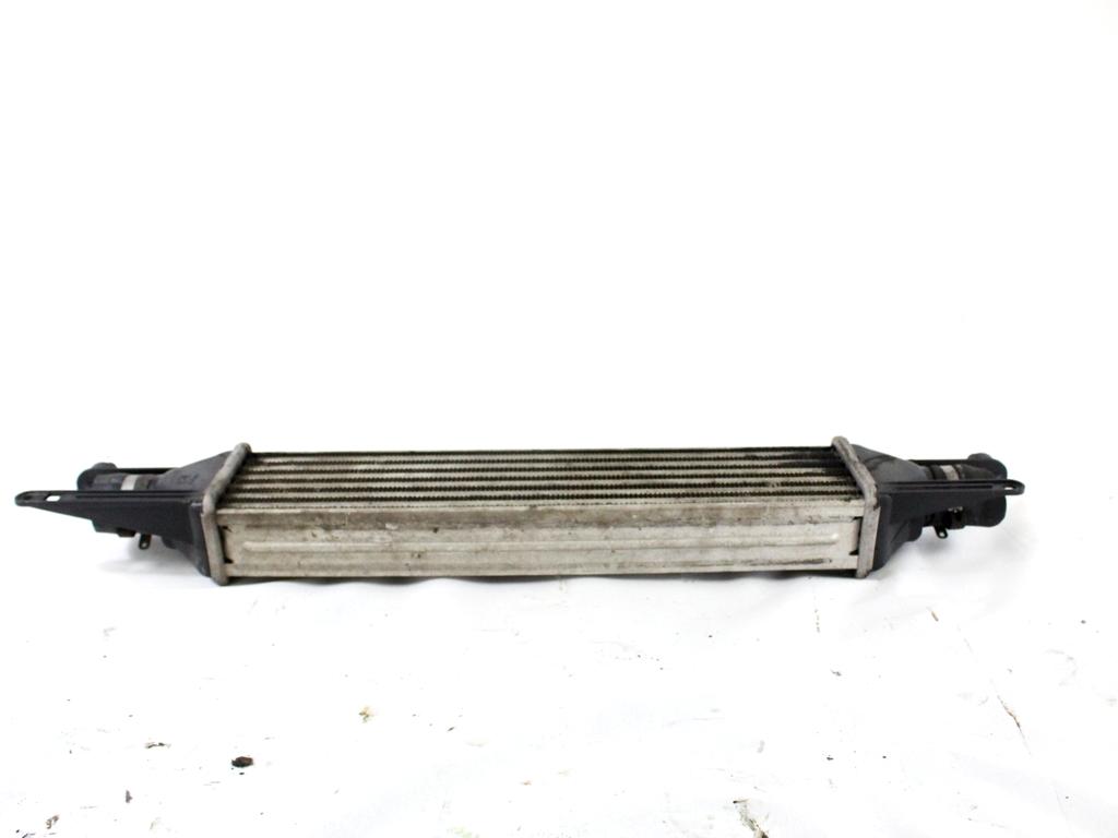 55700449 RADIATORE INTERCOOLER SCAMBIATORE ARIA/ARIA FIAT PUNTO EVO 1.3 D 66KW 5M 5P (2010) RICAMBIO USATO 51836369