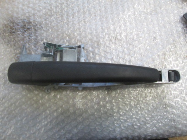 RIGHT FRONT DOOR HANDLE OEM N. 9681634988 ORIGINAL PART ESED FIAT SCUDO ( DAL 2007 ) DIESEL 20  YEAR OF CONSTRUCTION 2011