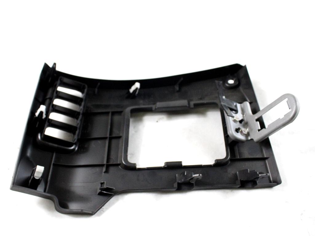 8002A763 RIVESTIMENTO INFERIORE CRUSCOTTO LATO SINISTRO CITROEN C4 AIRCROSS 1.6 D 4X4 84KW 6M 5P (2012) RICAMBIO USATO