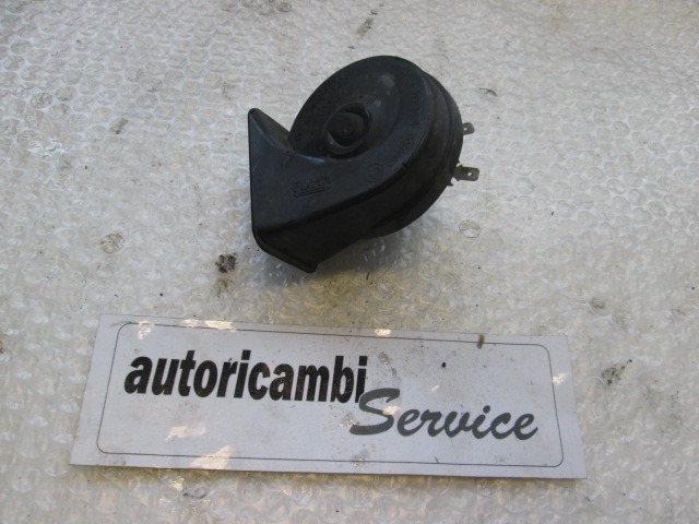 HONKING HORNS OEM N.  SPARE PART USED CAR ALFA ROMEO GT 937 (2003 - 2010) - DISPLACEMENT 1.9 DIESEL- YEAR OF CONSTRUCTION 2004