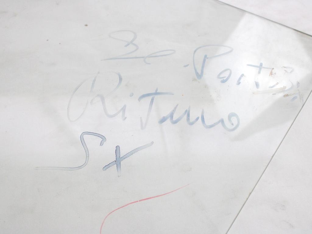 92310211 VETRO SCENDENTE PORTA POSTERIORE SINISTRA FIAT RITMO 1.3 B 5P (RESTYLING DAL 1985) RICAMBIO NUOVO