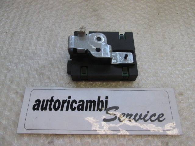 AMPLIFICATORE / CENTRALINA ANTENNA OEM N. ZGS005 ORIGINAL PART ESED MERCEDES CLASSE A W169 5P C169 3P RESTYLING (05/2008 - 2012) DIESEL 20  YEAR OF CONSTRUCTION 2012