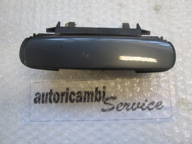 RIGHT FRONT DOOR HANDLE OEM N. 8E0839239GRU ORIGINAL PART ESED AUDI A4 8E2 8E5 B6 BER/SW (2001 - 2005) DIESEL 19  YEAR OF CONSTRUCTION 2002