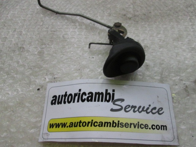 Boot Lid/Tailgate Push-Button OEM 0 RENAULT TWINGO (09/1998 - 02/2004)  12 BENZINA Year 2001 spare part used