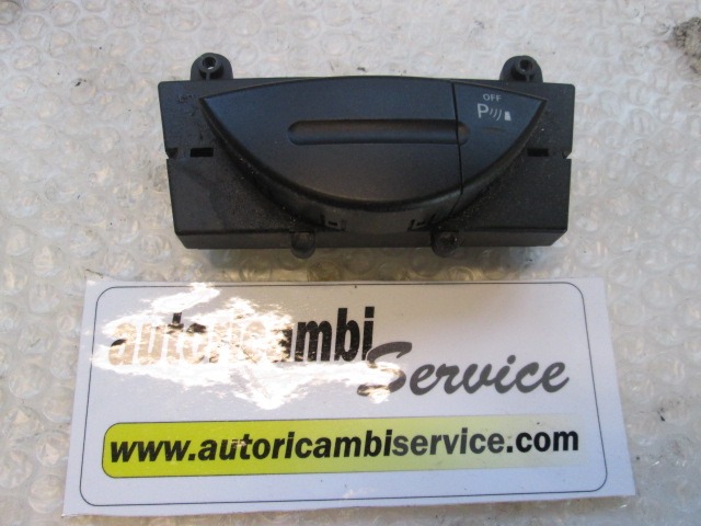 VARIOUS SWITCHES OEM N. 2118216958 ORIGINAL PART ESED MERCEDES CLASSE E W211 BER/SW (03/2002 - 05/2006) DIESEL 32  YEAR OF CONSTRUCTION 2004