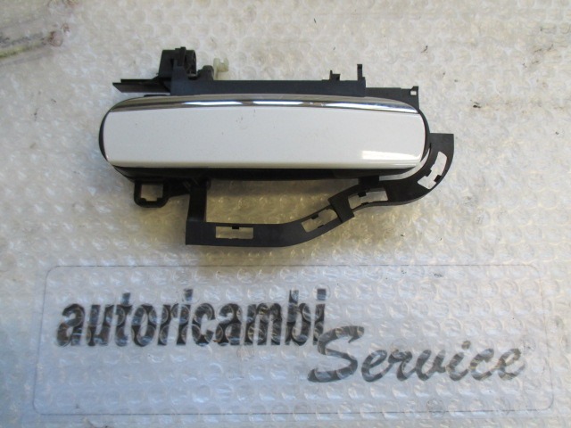 RIGHT REAR DOOR HANDLE OEM N. 4F0837208B ORIGINAL PART ESED AUDI A6 C6 4F2 4FH 4F5 RESTYLING BER/SW/ALLROAD (10/2008 - 2011) DIESEL 27  YEAR OF CONSTRUCTION 2010
