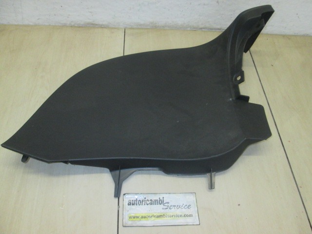 LATERAL TRIM PANEL REAR OEM N. 84940BC002 ORIGINAL PART ESED NISSAN MICRA K12 K12E (01/2003 - 09/2010) BENZINA 14  YEAR OF CONSTRUCTION 2006